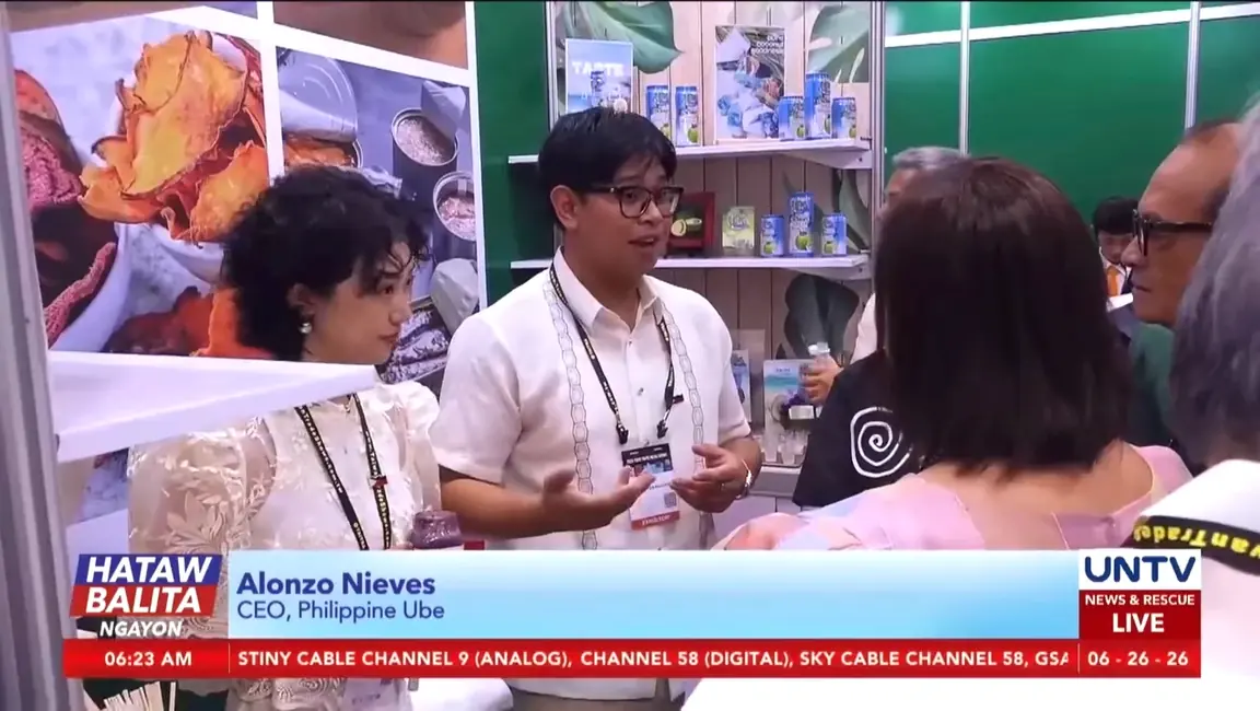Philippine ube supplier Alonzo Nieves presenting Filipino ube powder at Taipei International Food Show 2026 with the Department of Trade and Industry